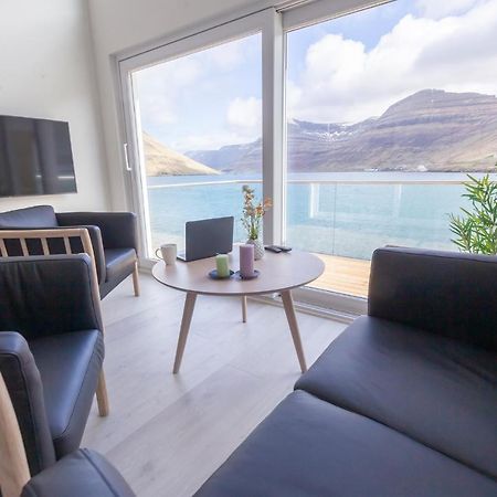 Villa Panorama Boathouse Klaksvík Exterior foto